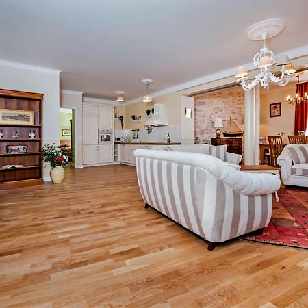 Adriatic Royal Sea View Apartment Rovinj Ngoại thất bức ảnh
